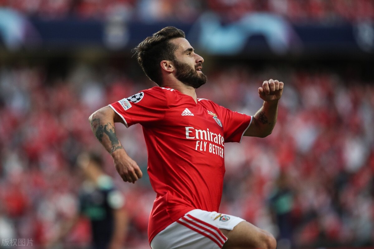 开云体育官网-法甲赛后走向成谜，本菲卡手感冰凉，压力陡增，高层口径保持一致-开云体育官网