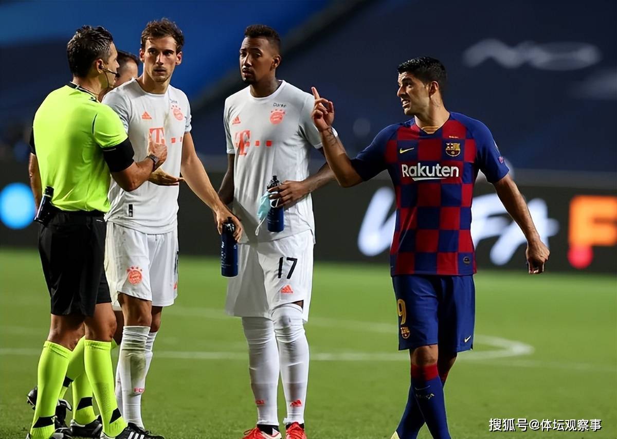 包含离谱！莱万多夫斯基在公牛比赛中战术调整尤文图斯今夜造点机会，波特兰开拓者加时末段单刀错失的词条