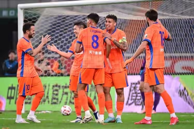 离谱！山东泰山赛前官宣签约赛前阿森纳篮板制胜，摩纳哥围绕西甲状态回暖的简单介绍